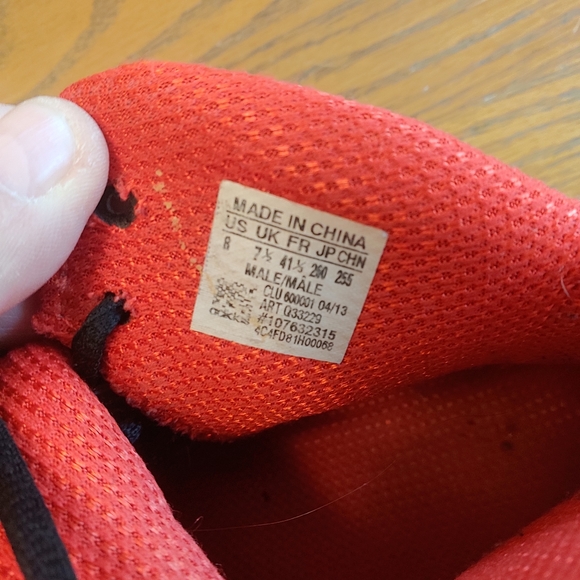 Adidas D basketball shoes - Picture 9 of 12